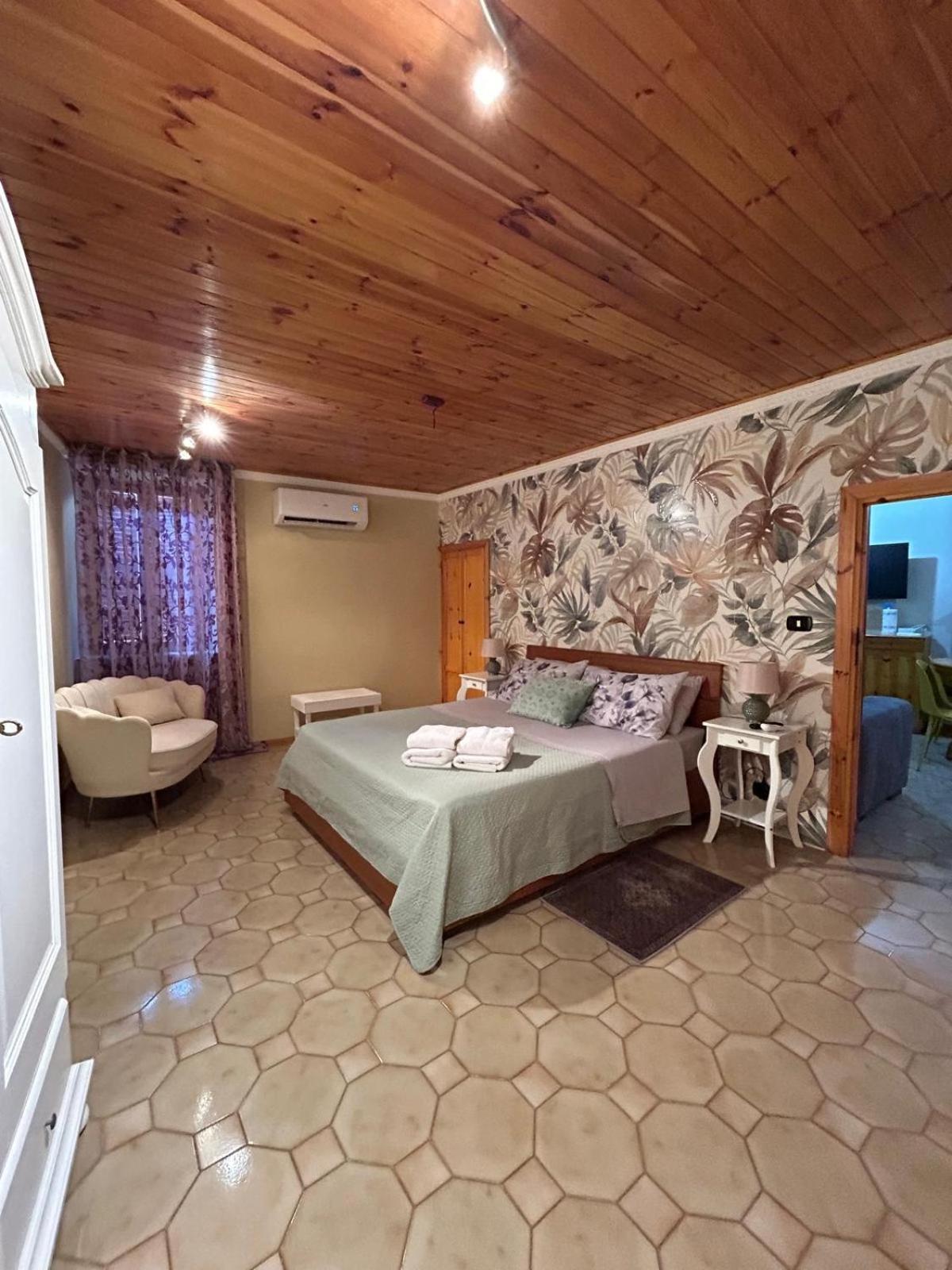 Casa Vacanze Romana 19 Giubileo 2025 نيتّونو المظهر الخارجي الصورة